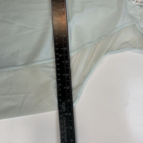 Athleta Ultimate Hybrid Tank Blue Women’s Size Medium Mint Green Athletic - Picture 8 of 8